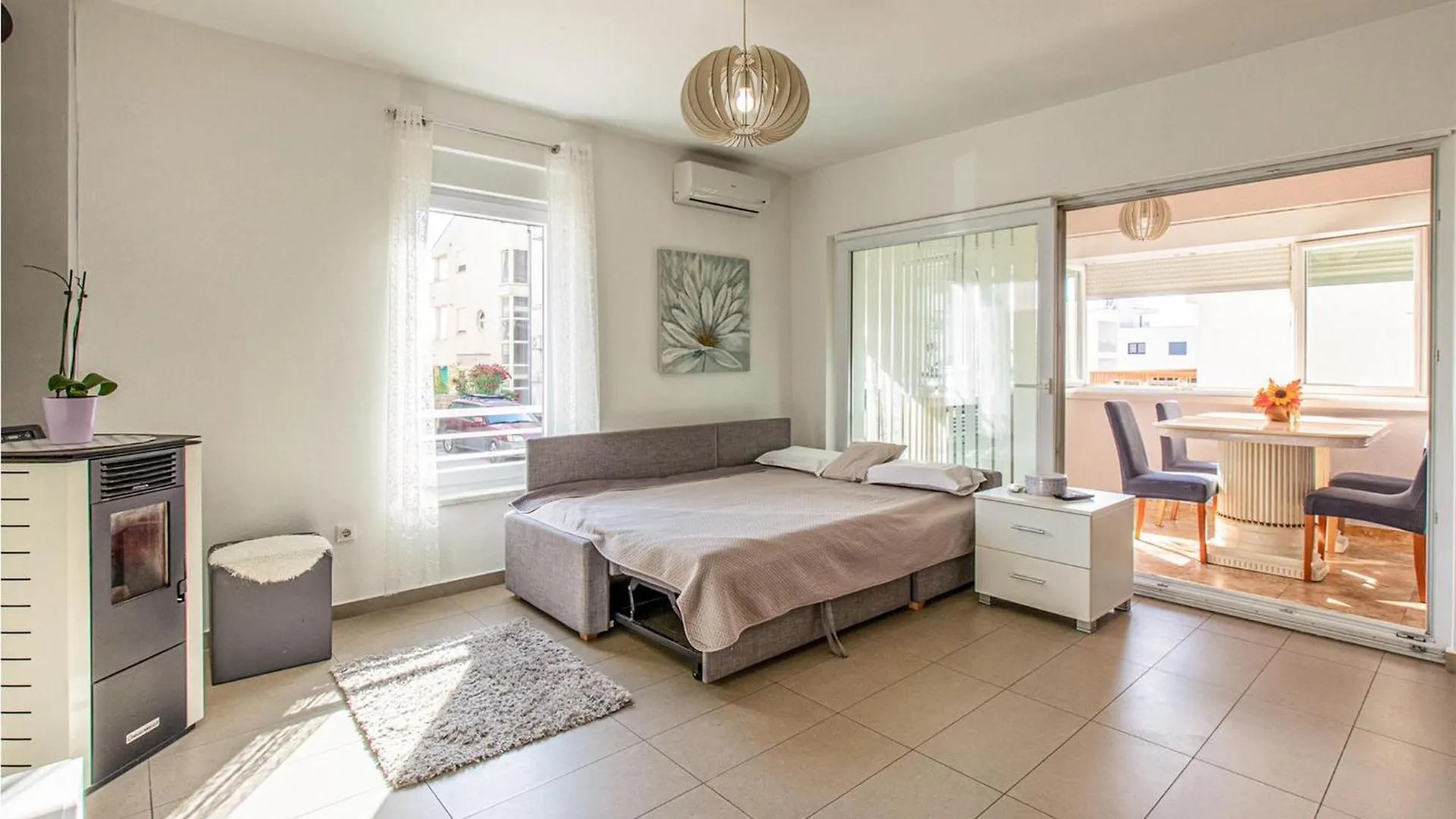 Awesome Apartment In Zadar With Kitchen