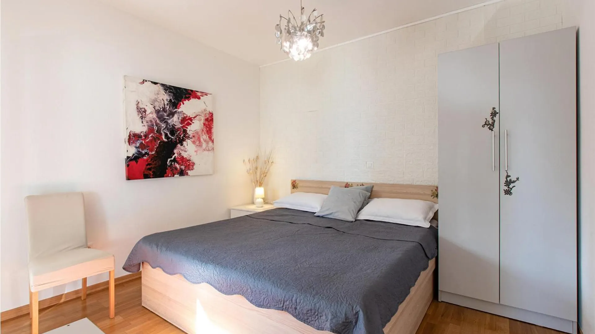 Awesome Apartment In Zadar With Kitchen